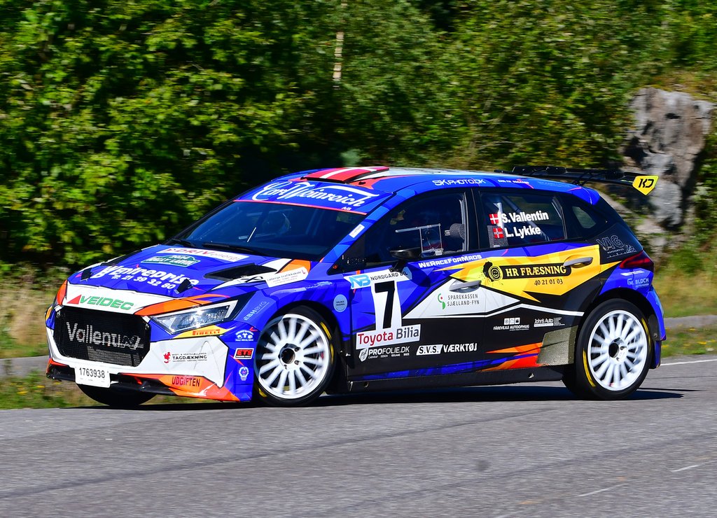 Med kun to starter i Dansk Super Rally kan Vallentin Rallysport kan ikke vinde det danske mesterskab, men har dog en chance for at gøre sig gældende i opgøret om Nordic Rally Championship.
(Foto: Morten Dam)